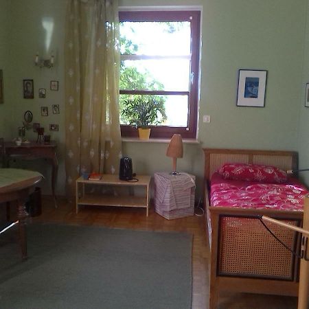 Messezimmer Naehe Zentrum Κολωνία Εξωτερικό φωτογραφία